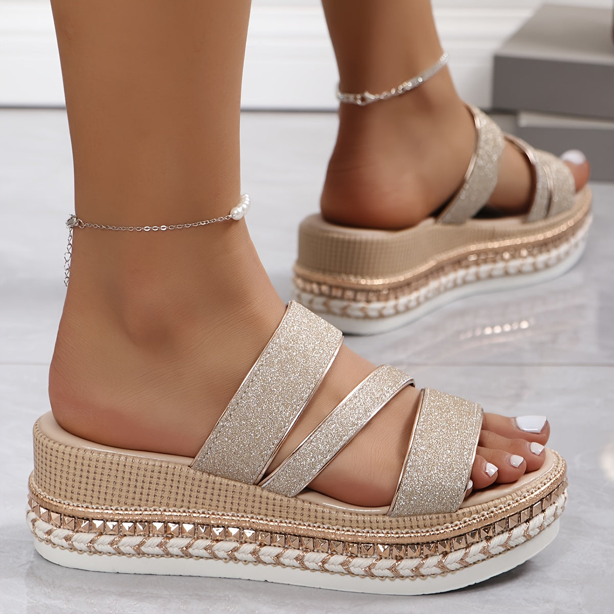 Lindy Comfortable Spring Sandals